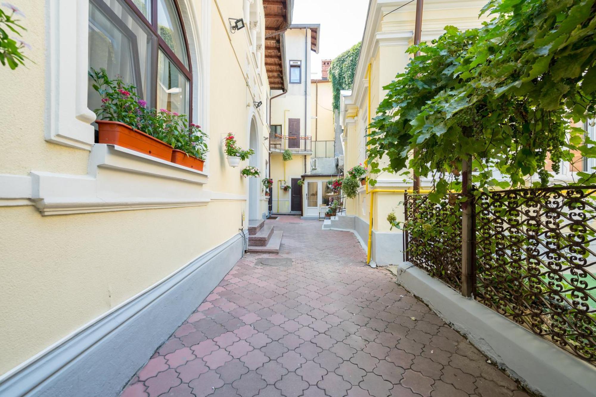 Luxury Apart-Hotel Bucureşti Exterior foto